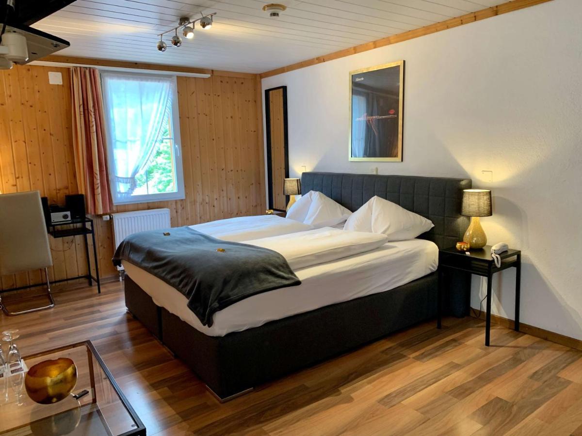 Comfort Double Room rolling-out Whirlpool