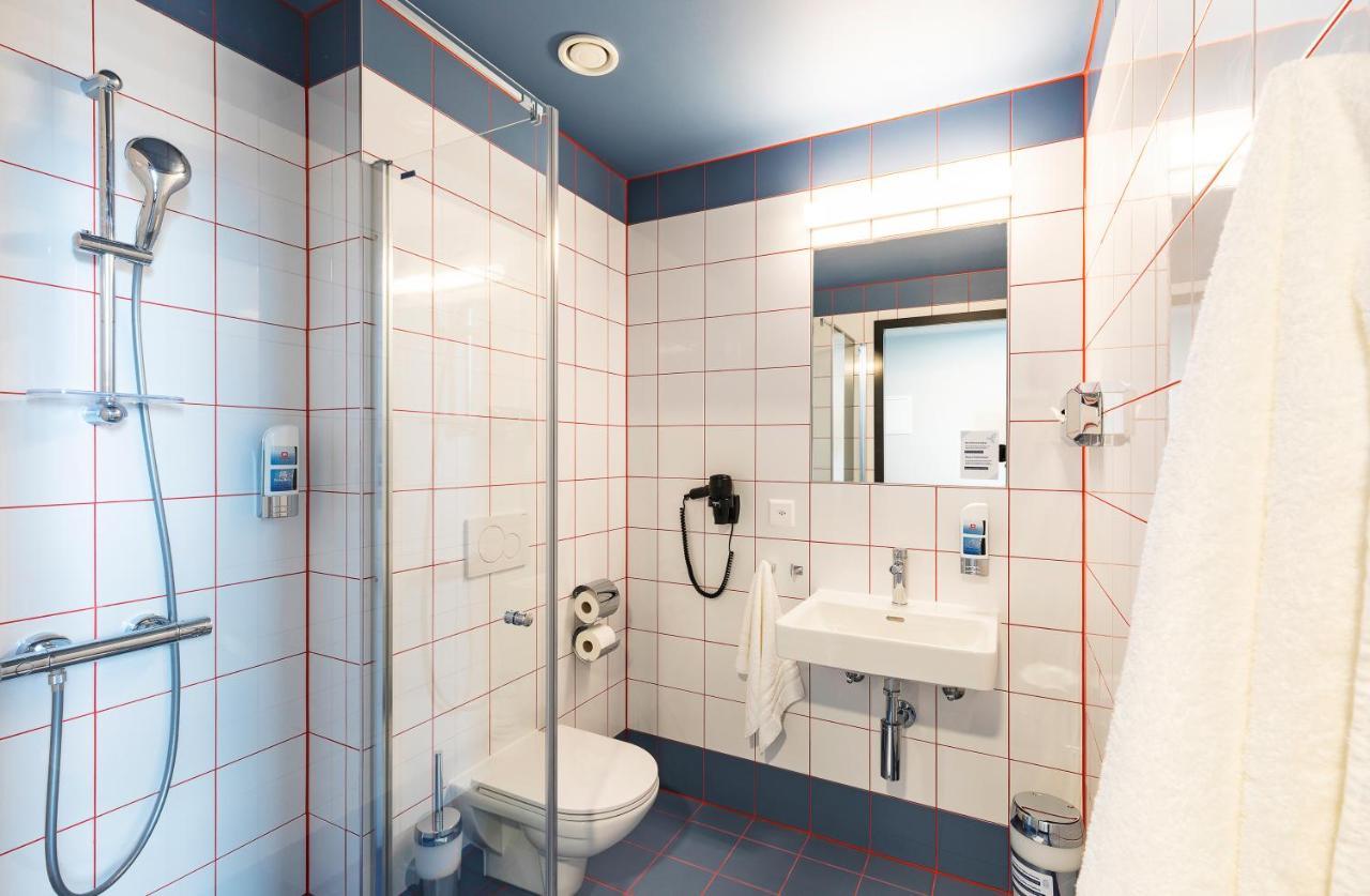 Quarto Twin
