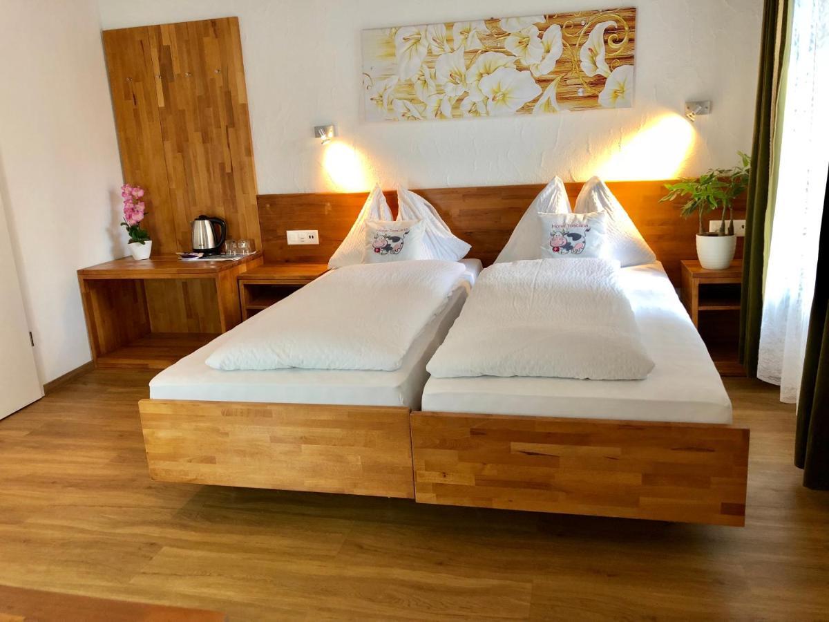 Standard Twin Room,1166182458:JPEG
