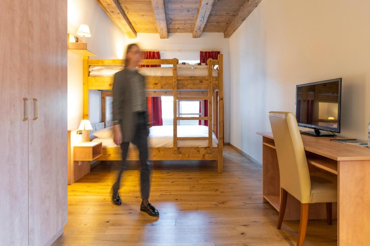 Classic Quadruple Room