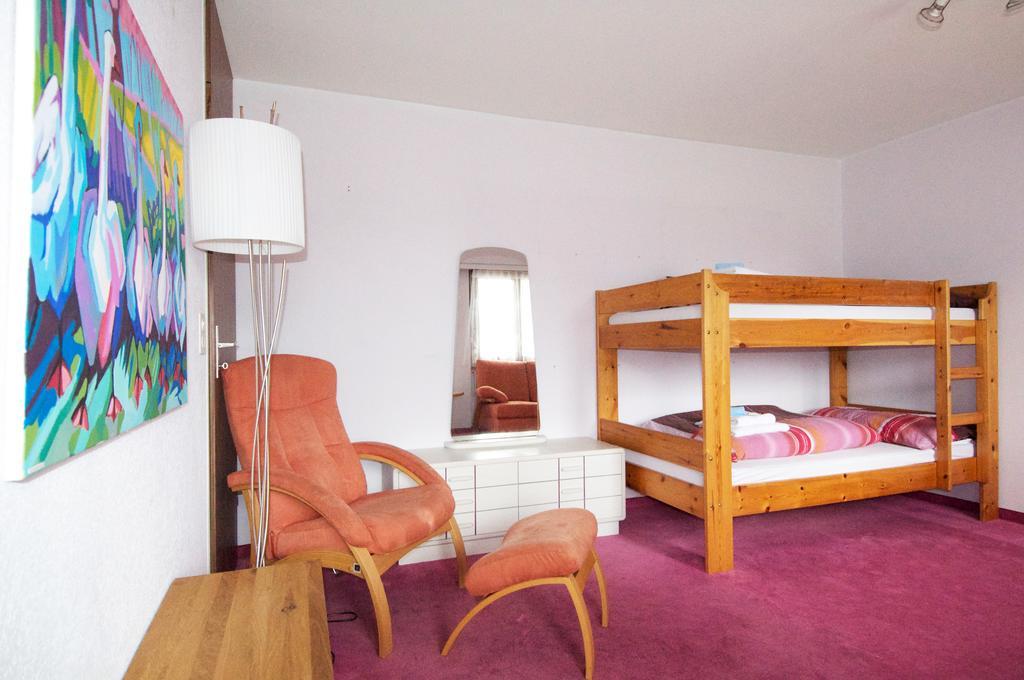 Family Room with Shower,118918009:JPEG