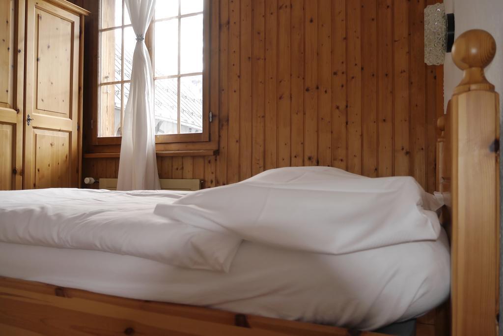 Chambre Quadruple avec Salle de Bains Commune