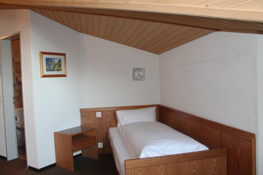 Classic Single Room