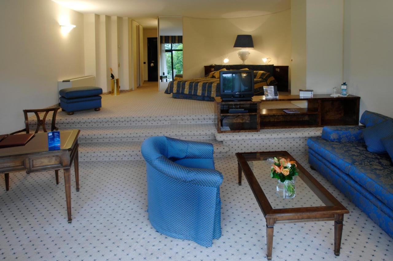 Classic Double Room,1275355252:JPEG