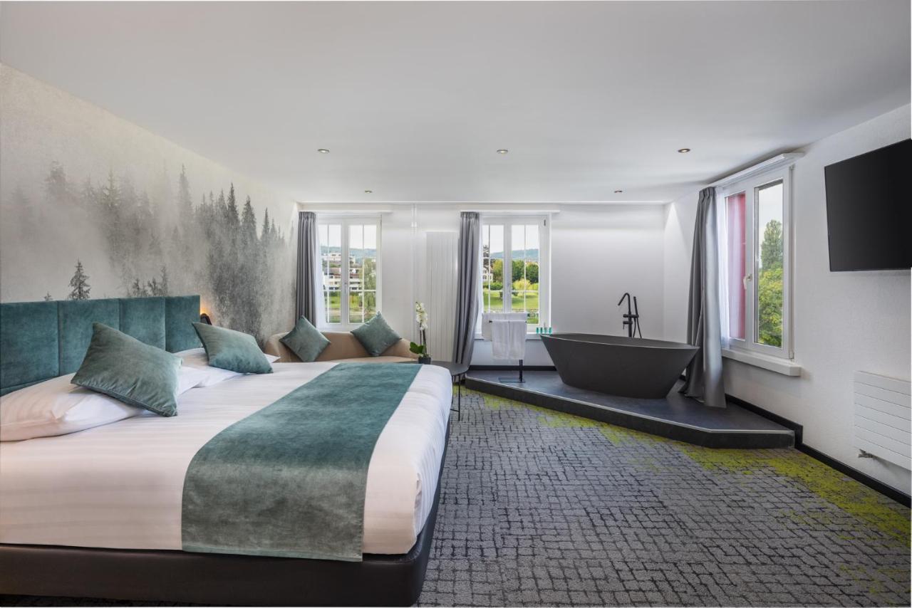 Suite mit Flussblick
