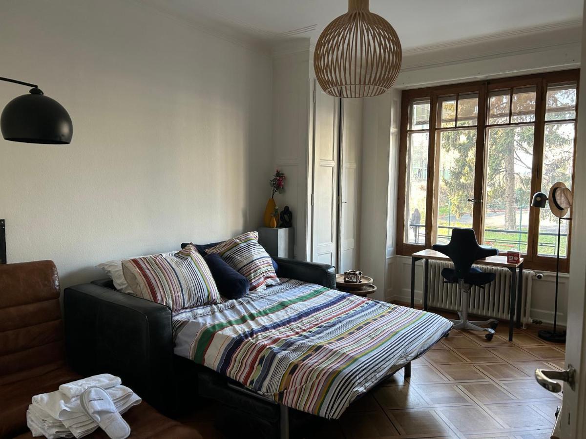 Quarto Duplo com Banheiro Compartilhado