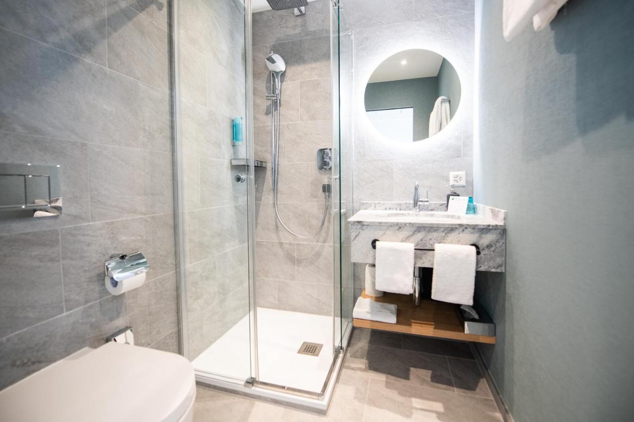 Doppelzimmer Easy mit Balkon