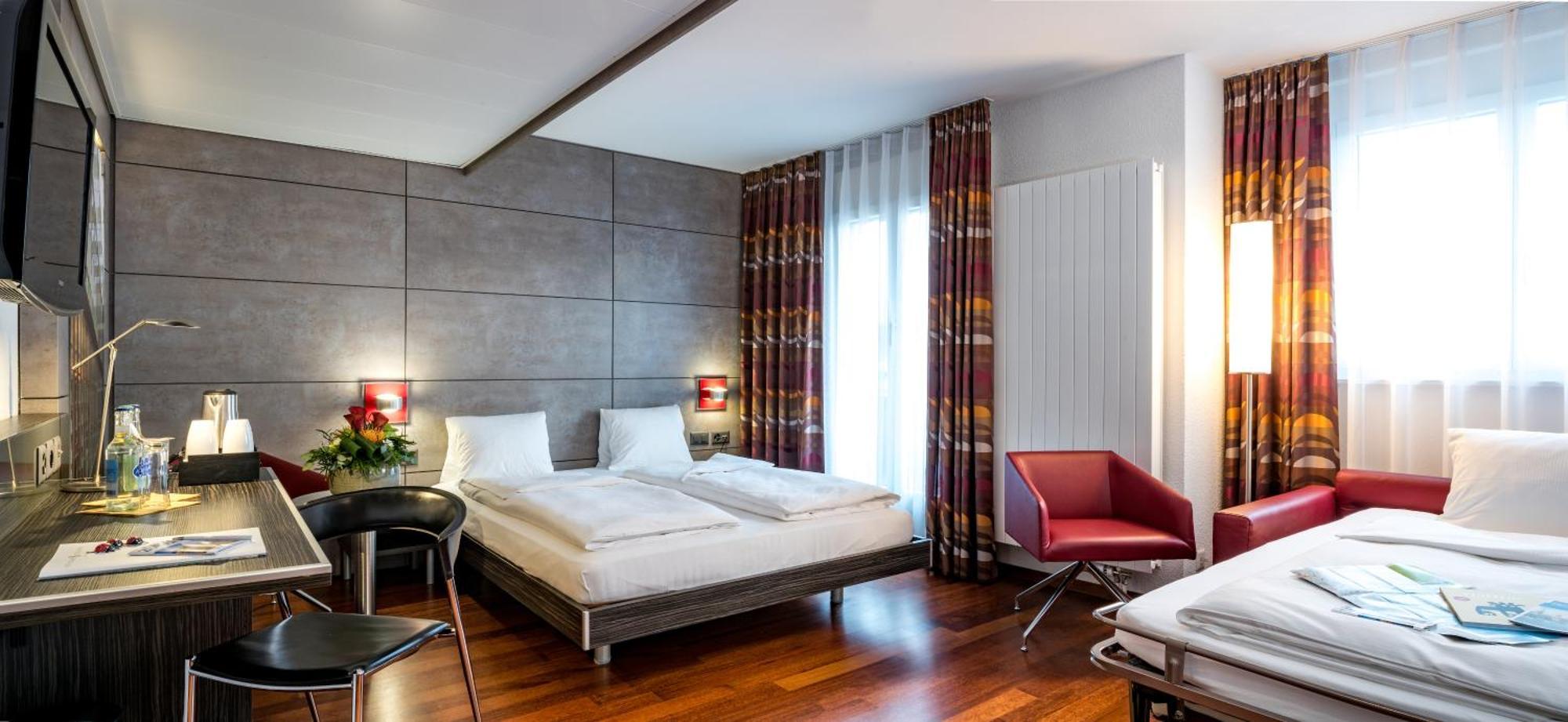 Quarto Triplo com Ar-Condicionado