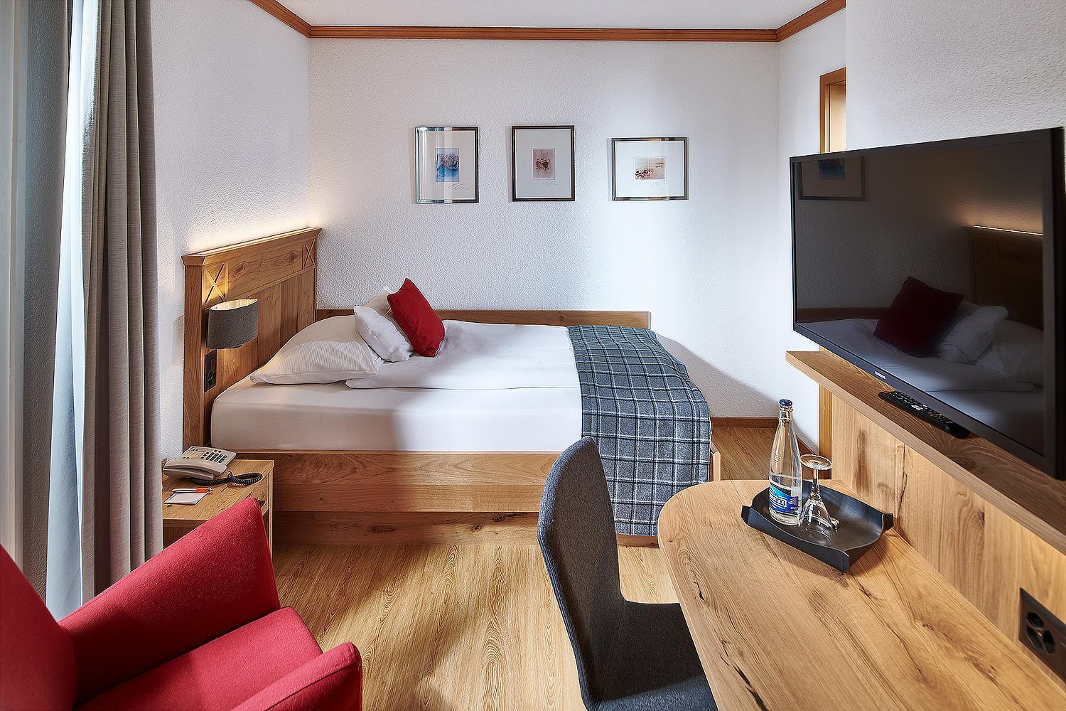 Single Room,1742614125:JPEG