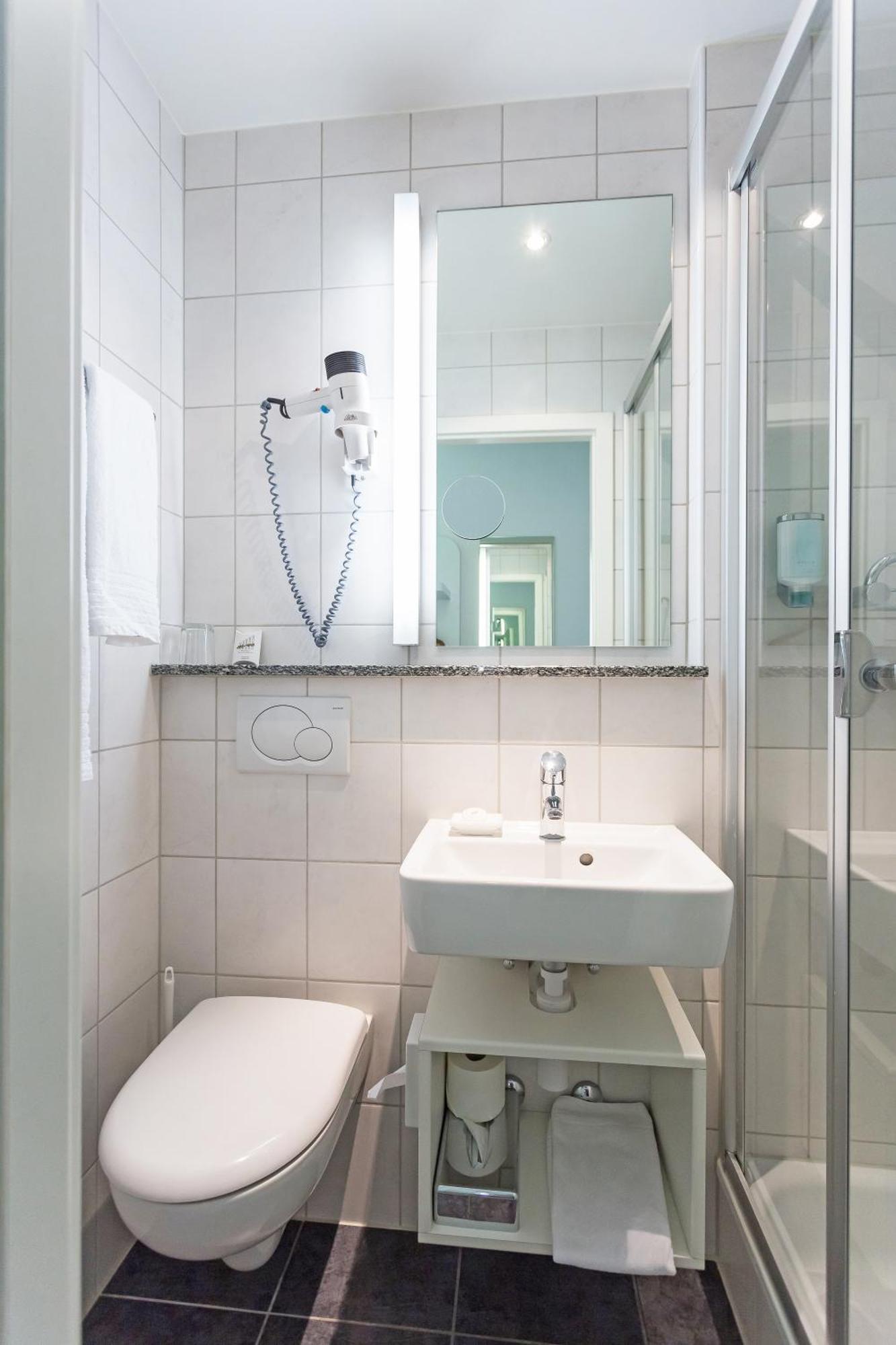 Small Single Room