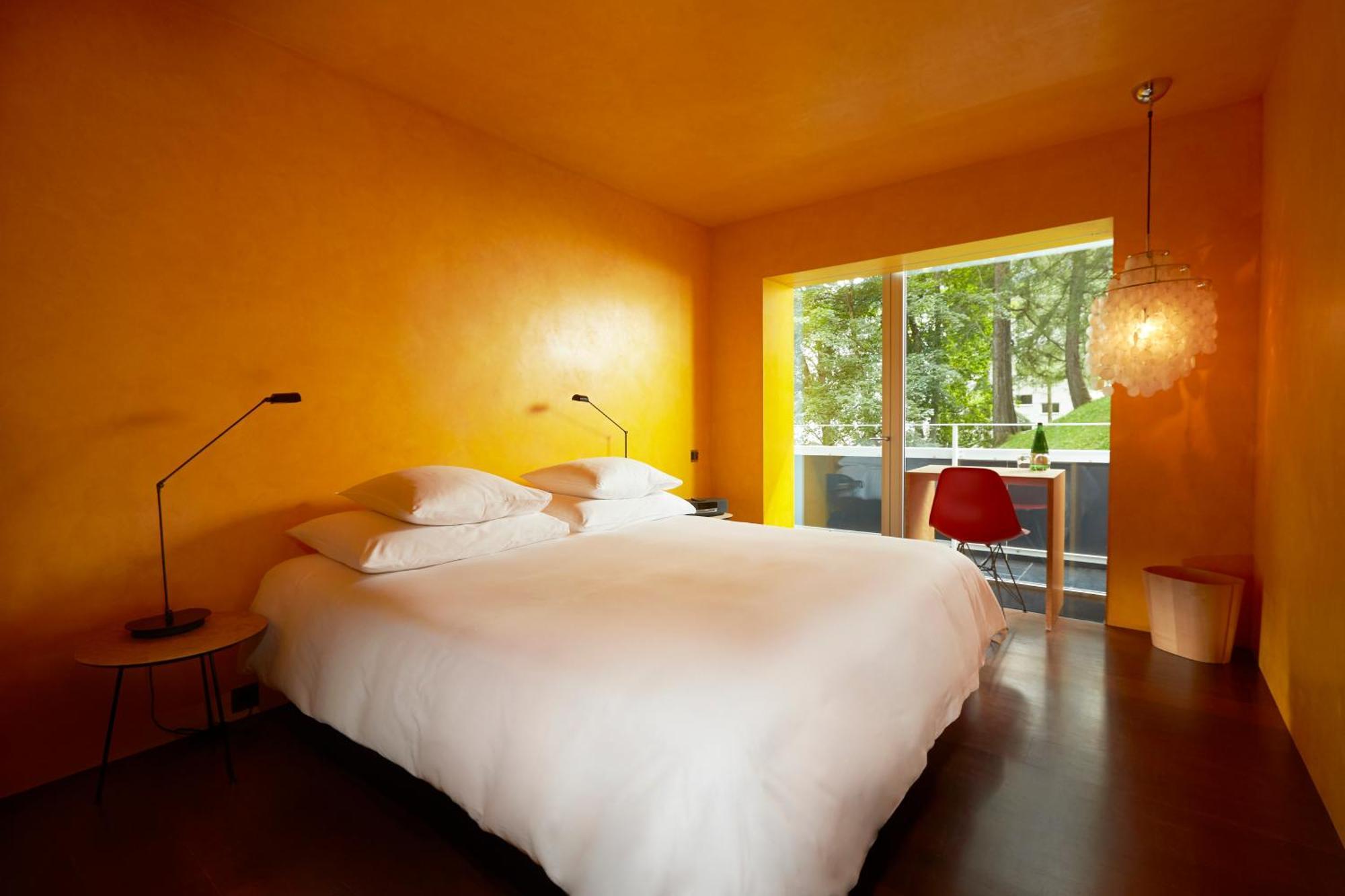 Doppelzimmer ZUMTHOR mit Balkon