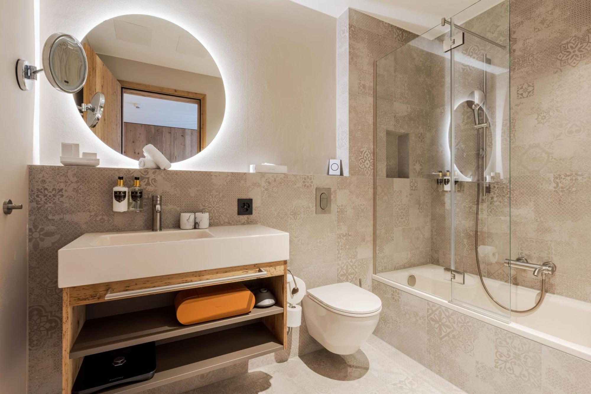 Suite met 2 Slaapkamers en Uitzicht op het Meer