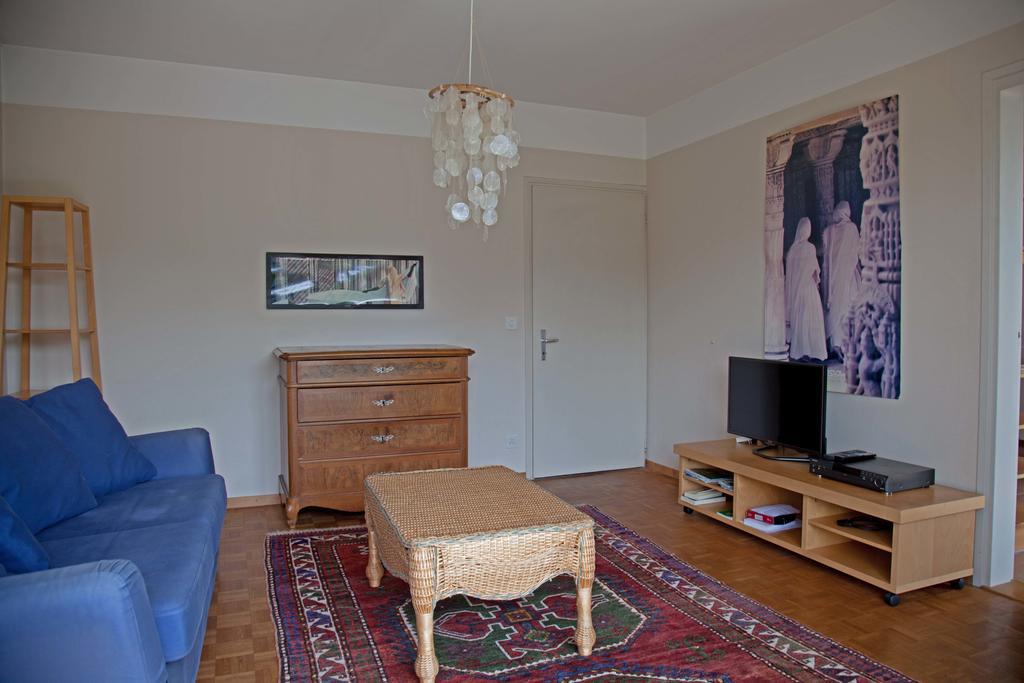 Doppelzimmer mit Balkon und Seeblick