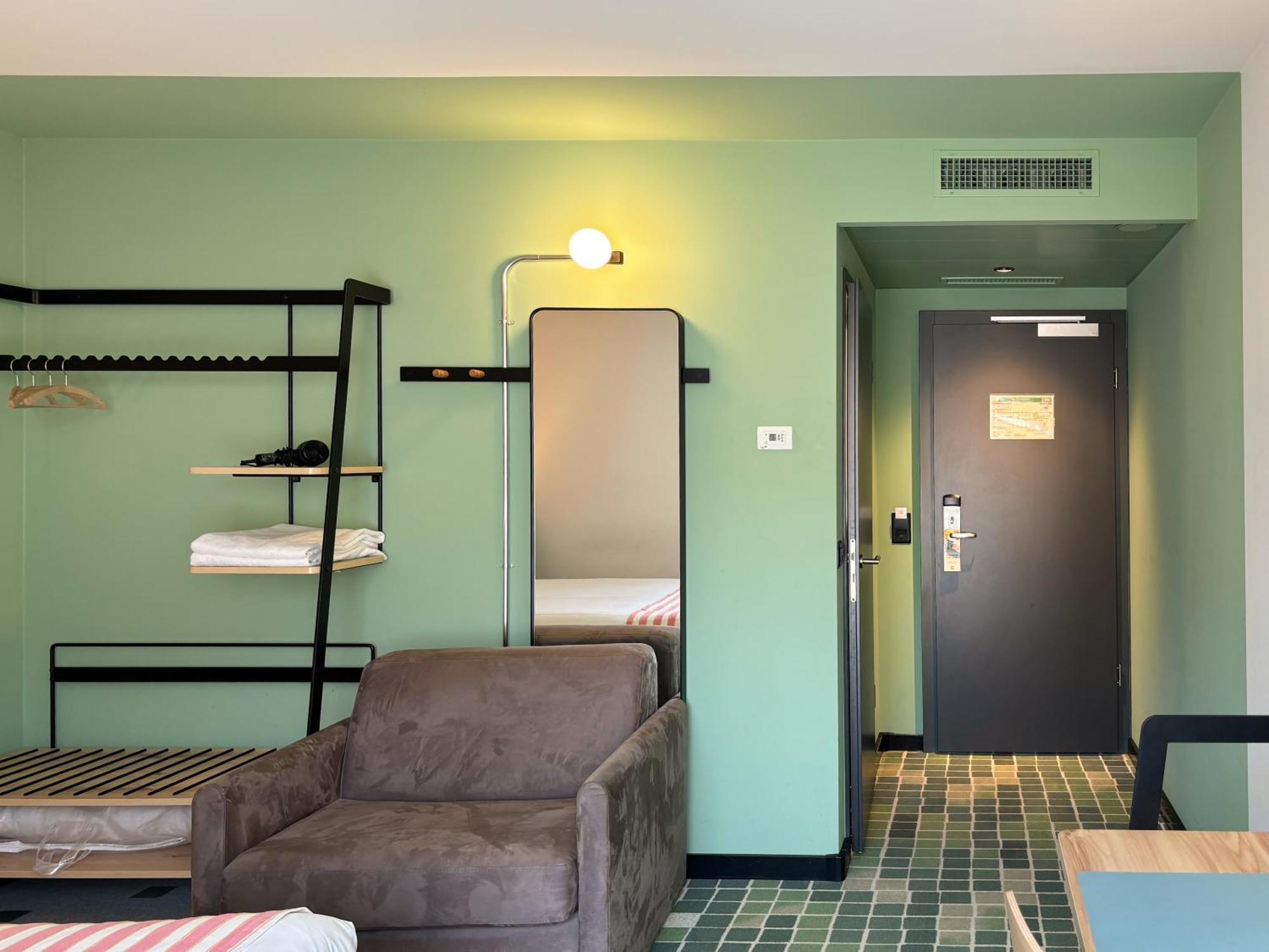 Chambre Lit Queen-Size Deluxe