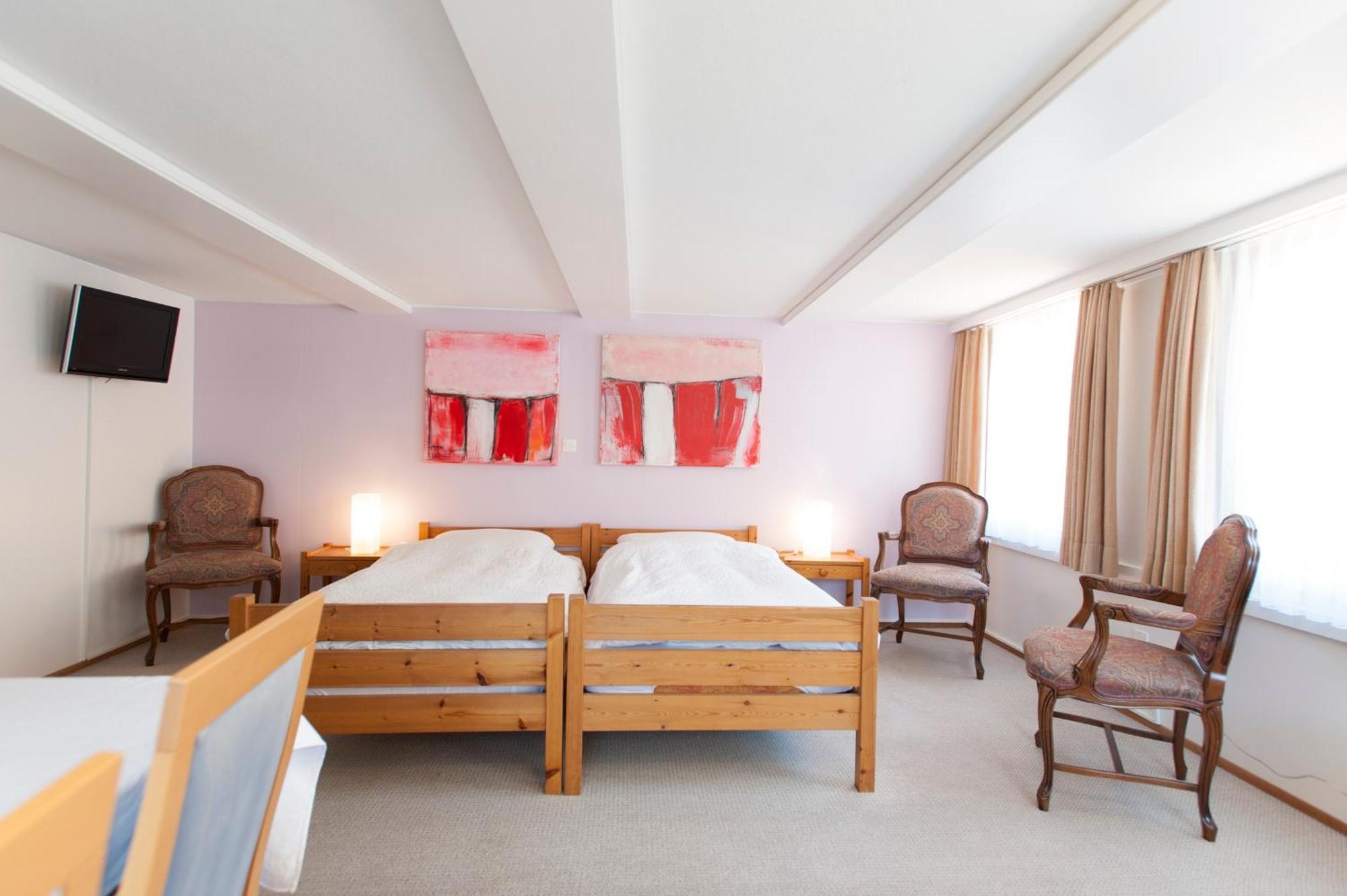 Vijfpersoonskamer met Eigen Badkamer