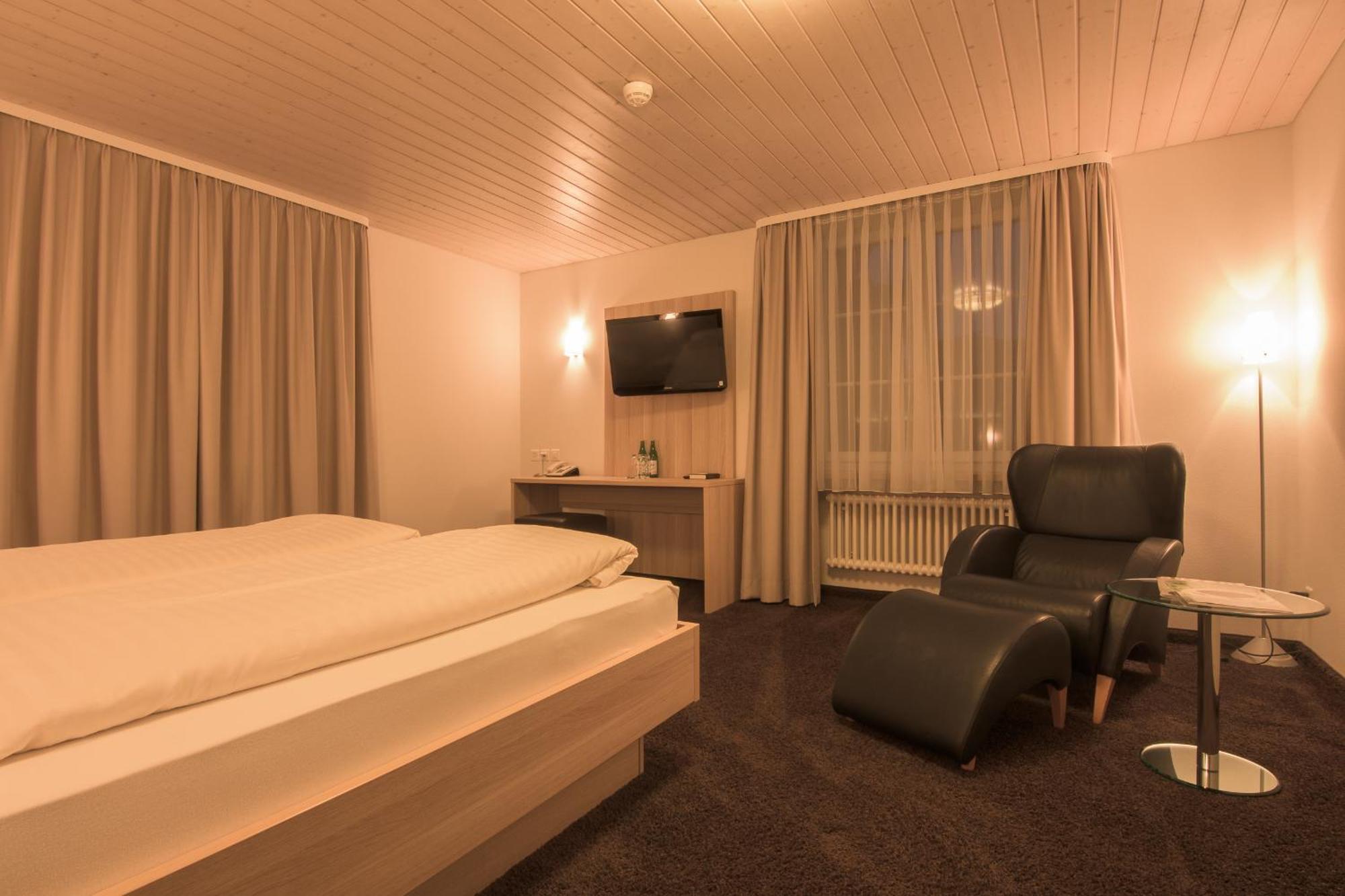 Deluxe Double Room Bath
