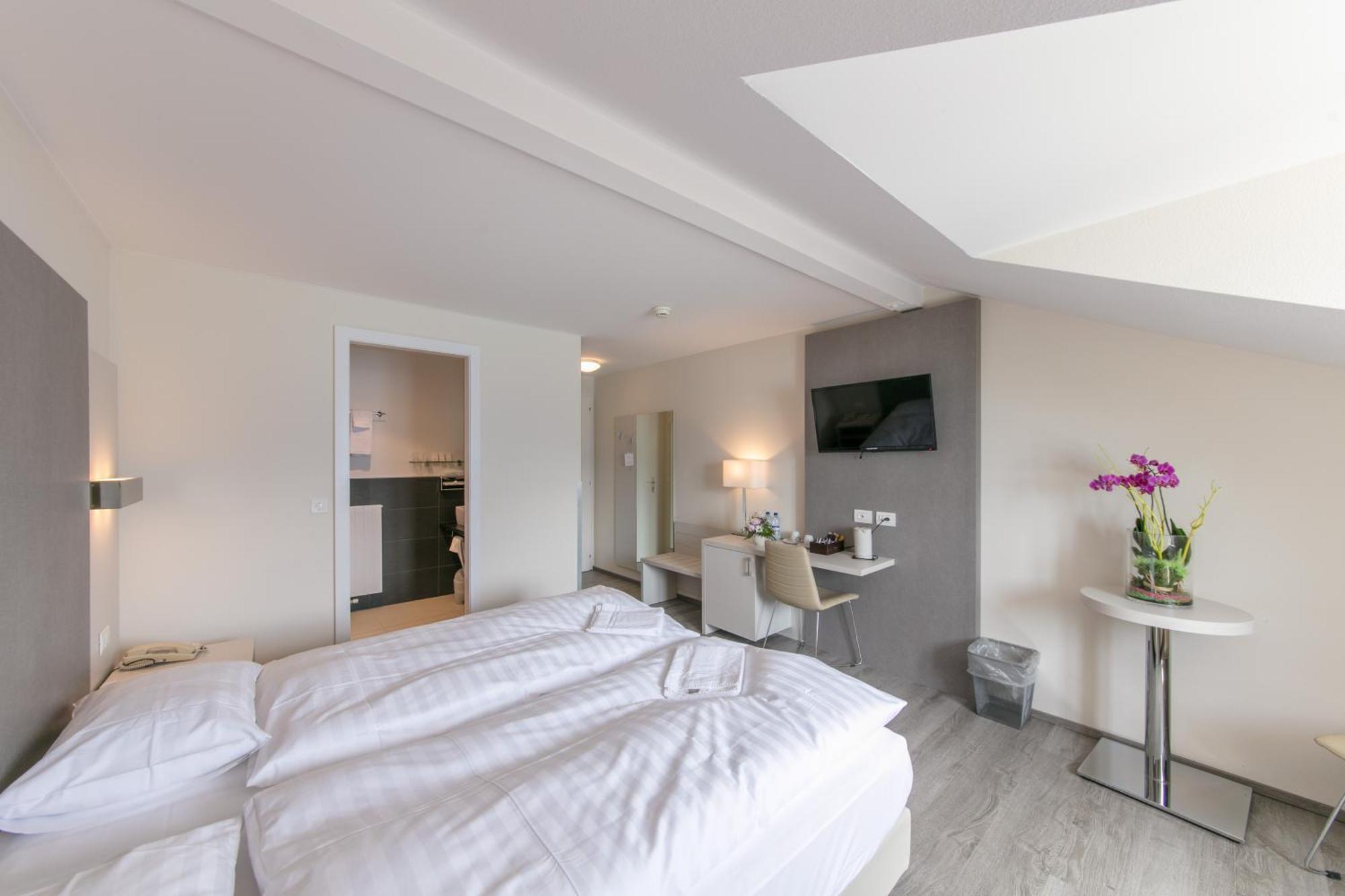 Chambre Lits Jumeaux - Vue sur Lac