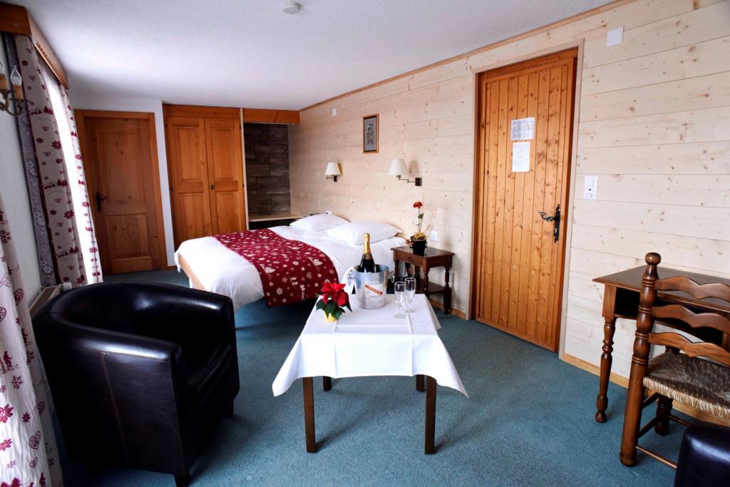 Twin Room South