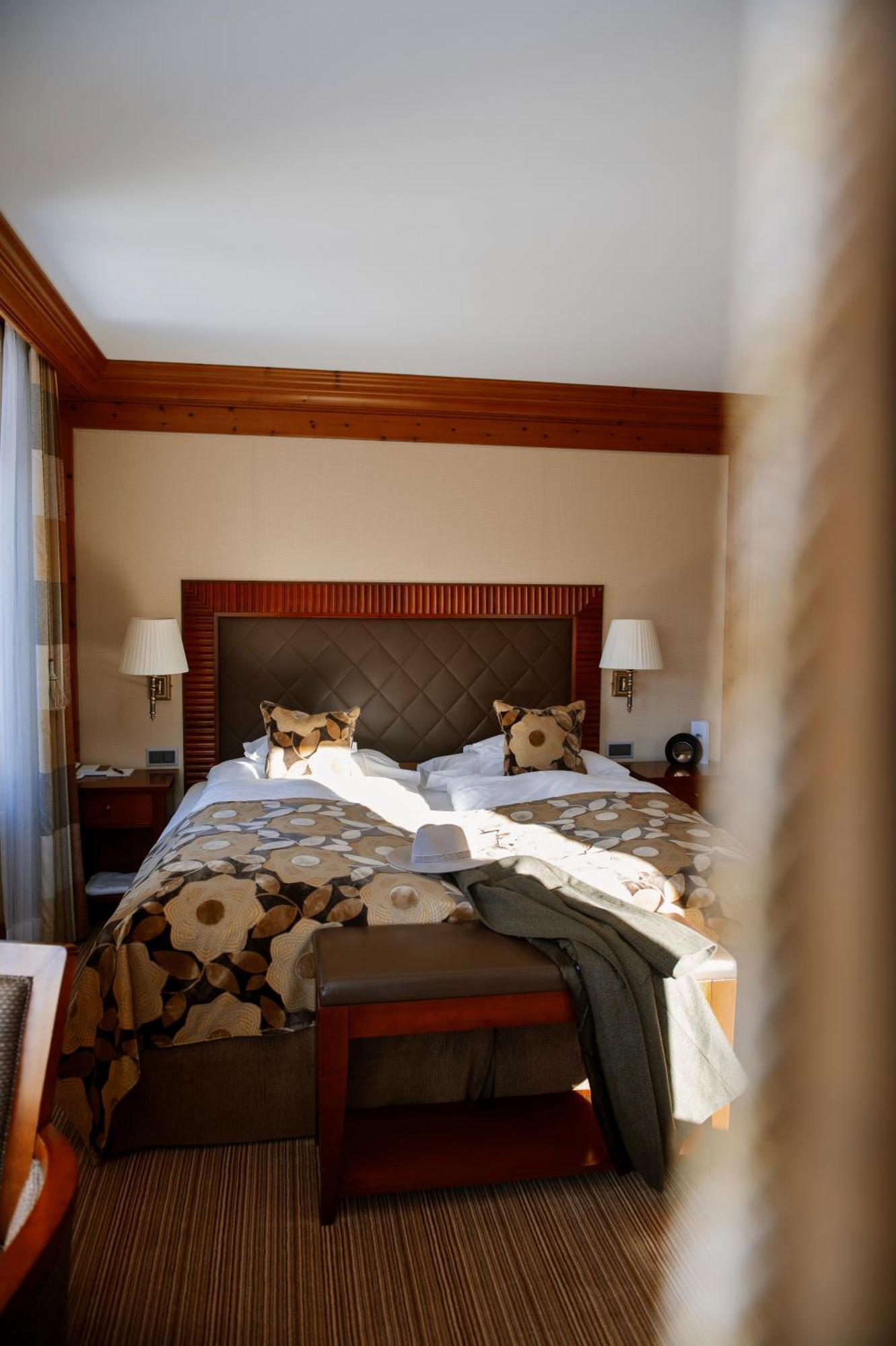Engiadina Suite,1598394696:JPEG