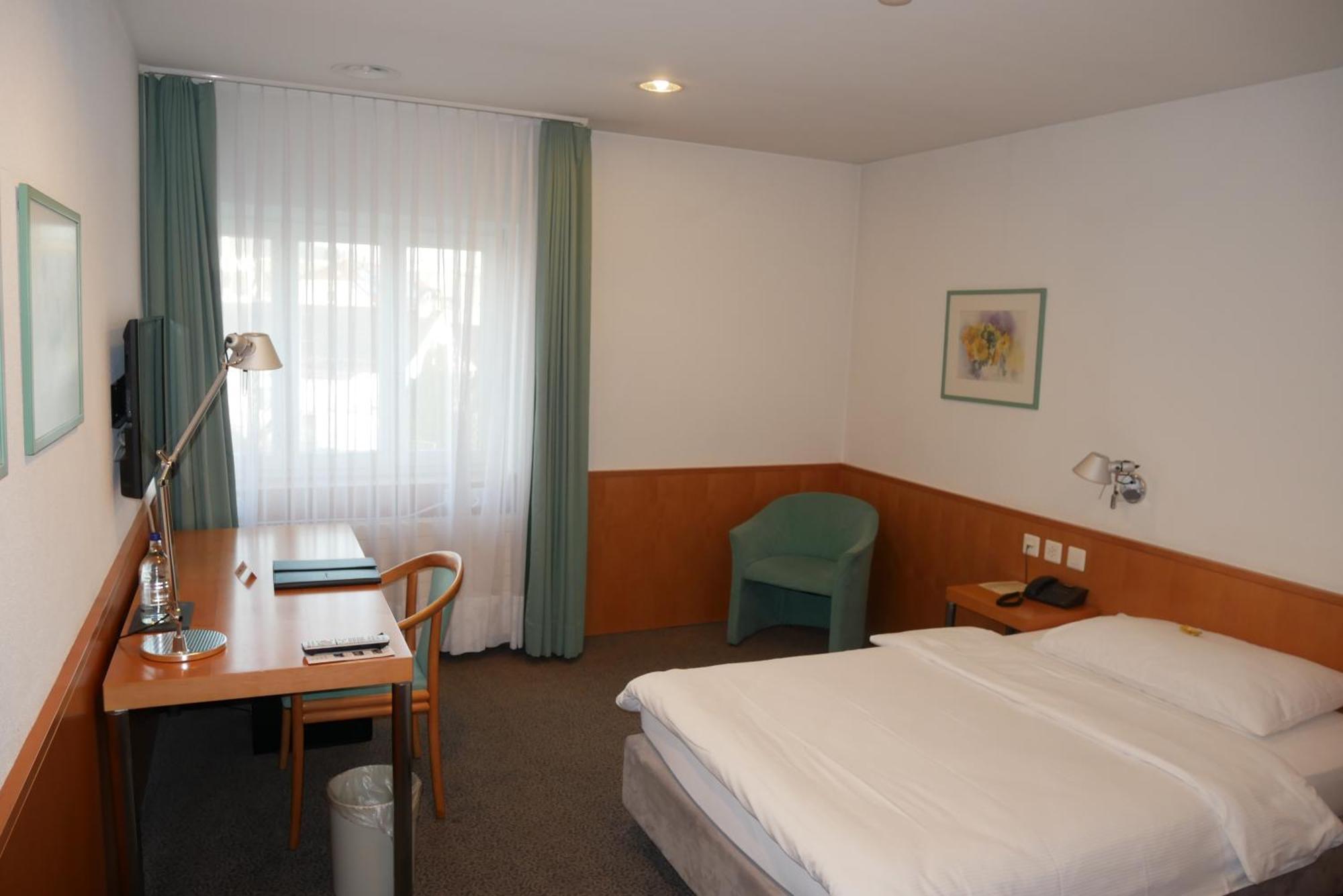 Superior Single Room,1606048947:JPEG