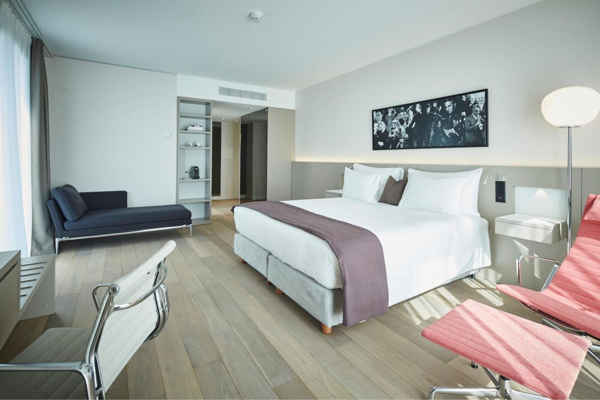 Chambre Double Spacieuse - Vue sur Ville