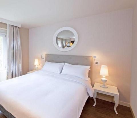 Quarto com Cama Queen-size