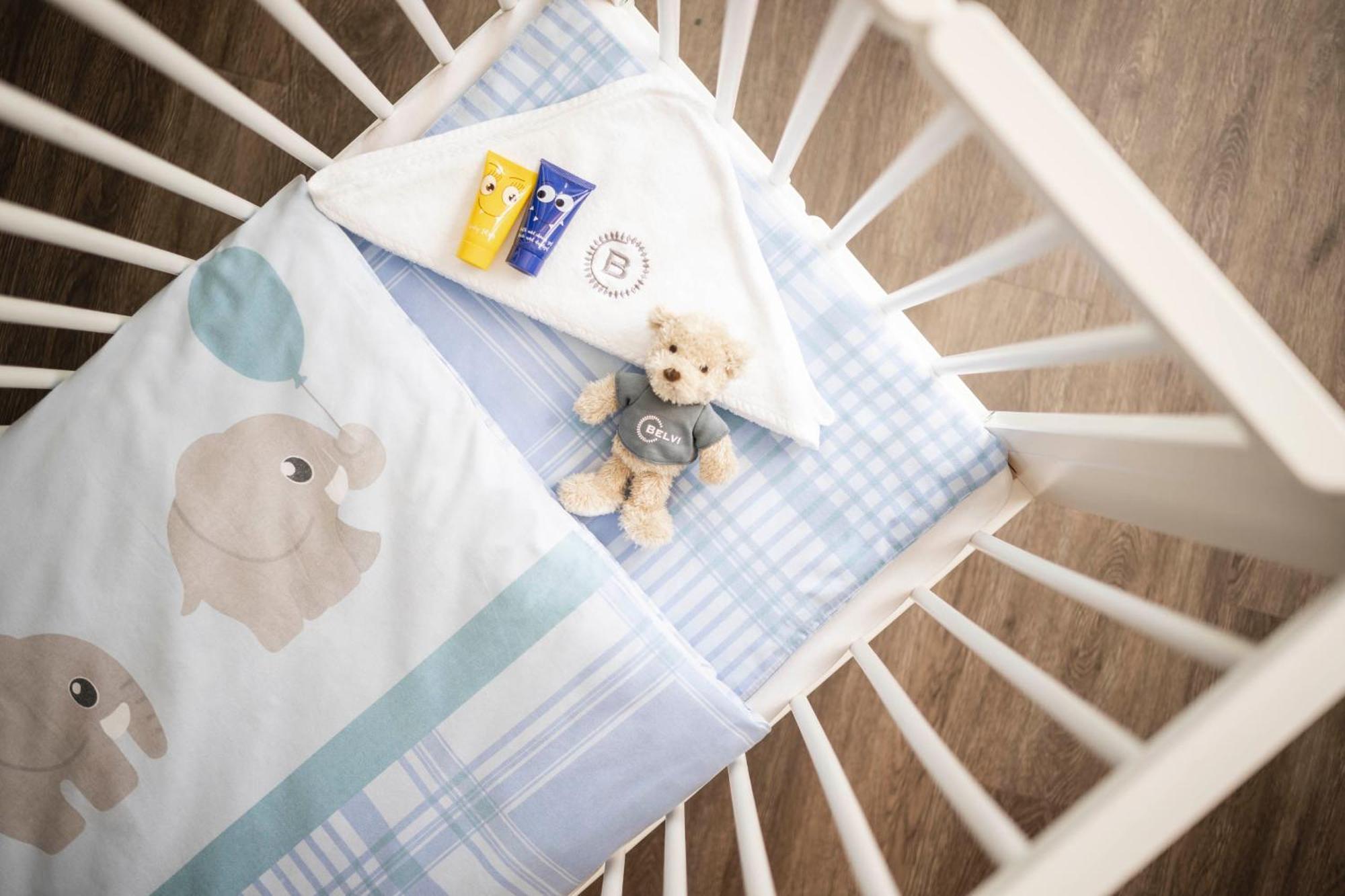 Camera Familiare con 2 Camere da Letto e Vista Lago