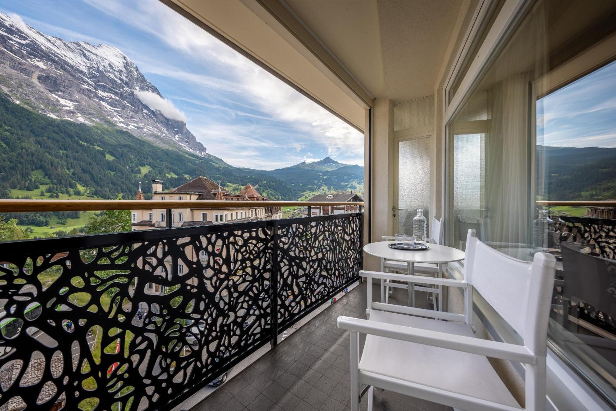 Superior Tweepersoonskamer met Balkon met Uitzicht op de Eiger