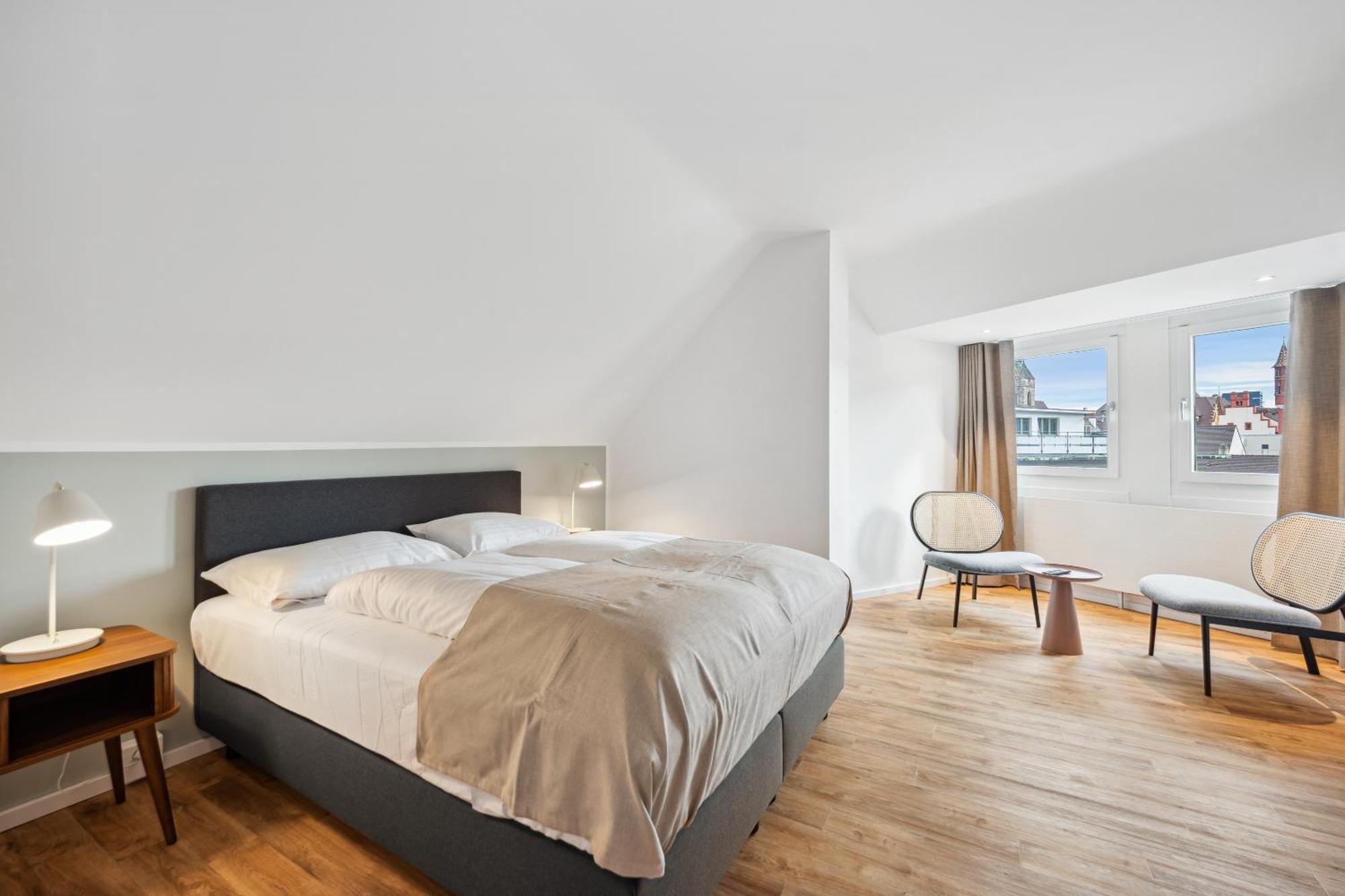 Comfort Suite,1619673789:JPEG