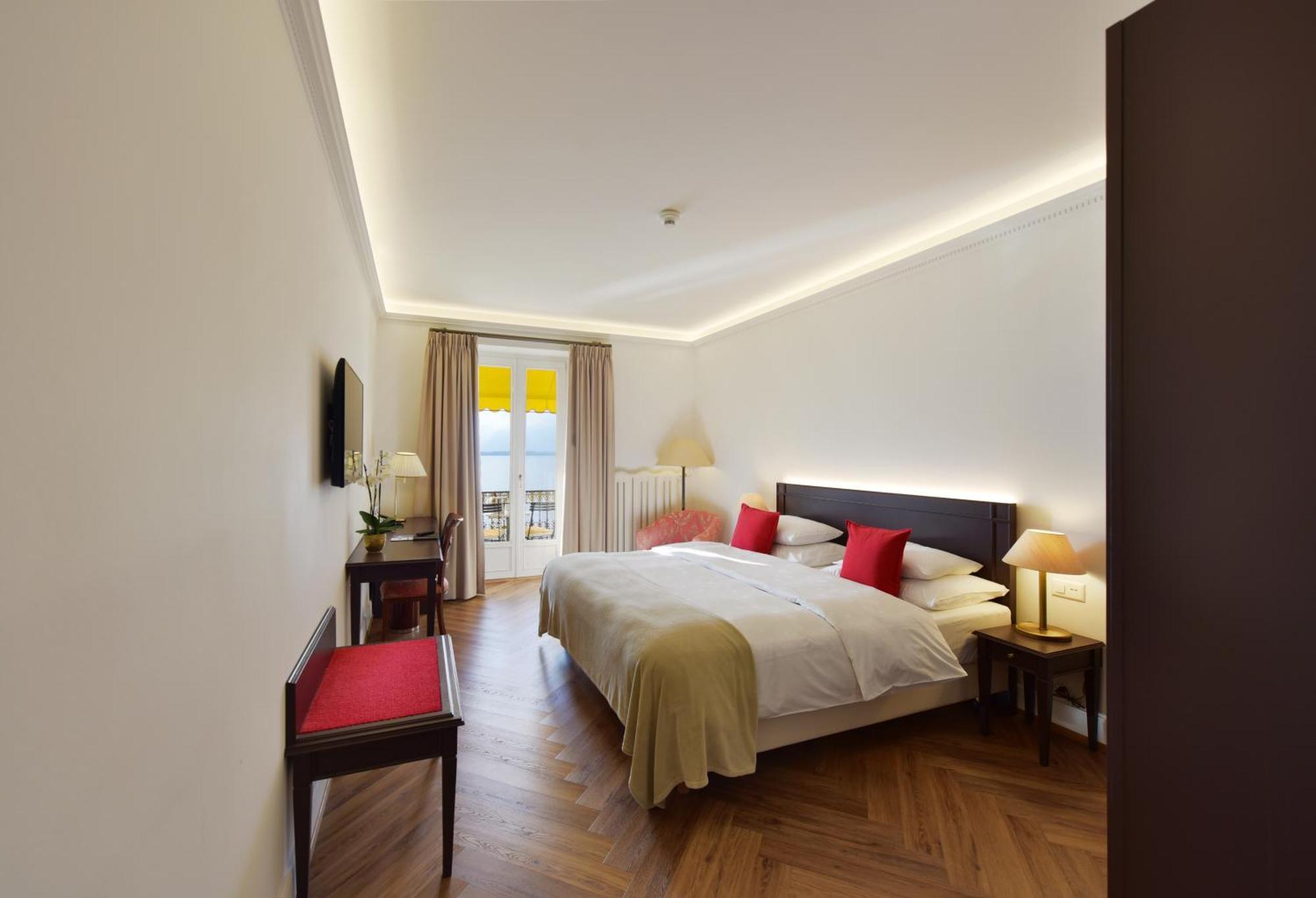 Superior Double or Twin Room Lake View