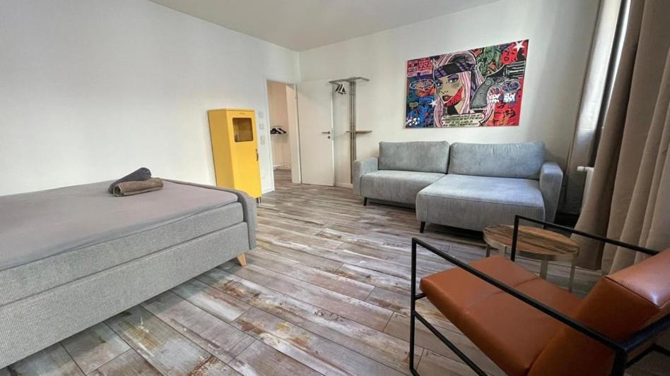 Double Room,1652869467:JPEG