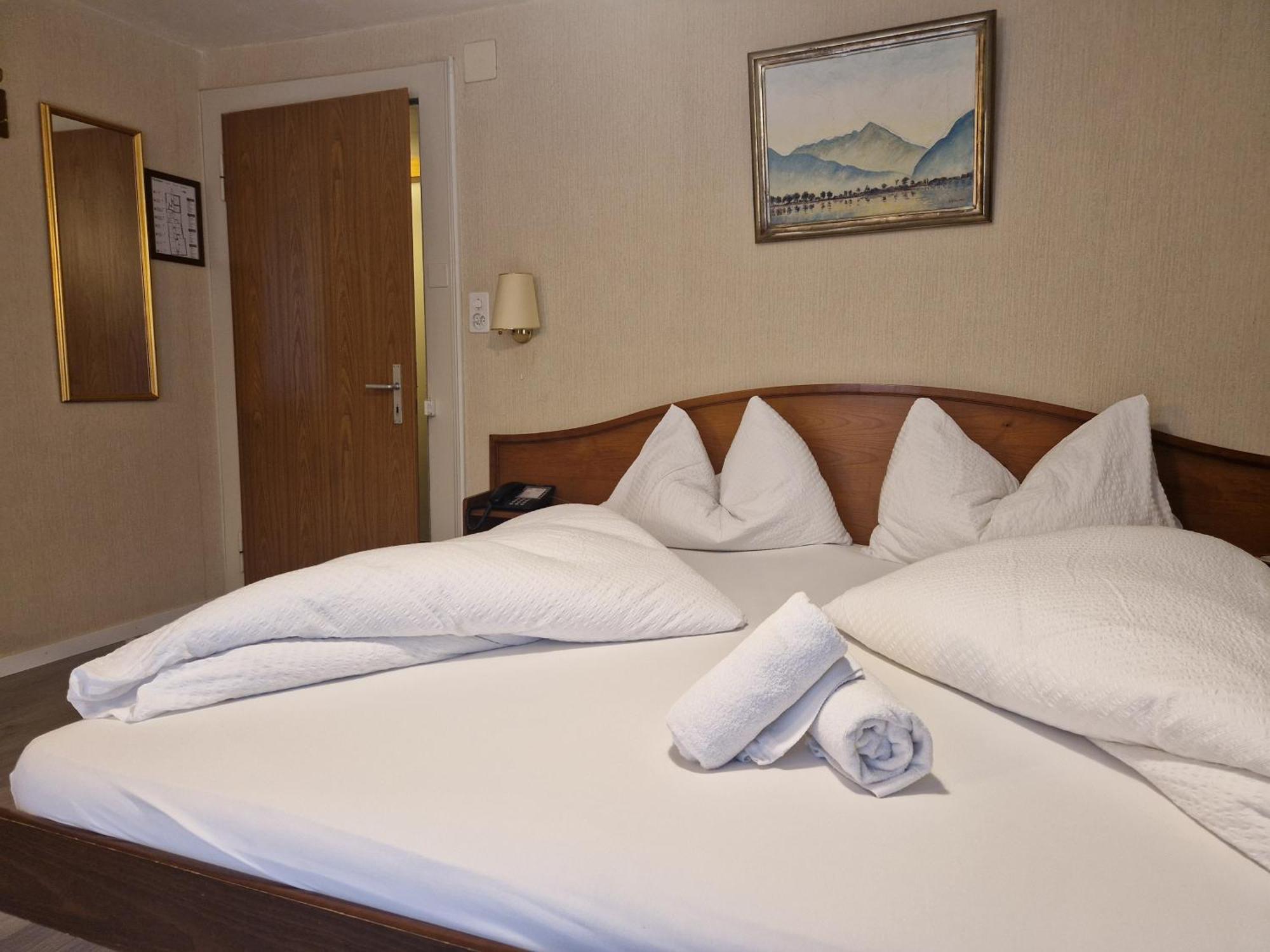 Riverside Comfort Double Room