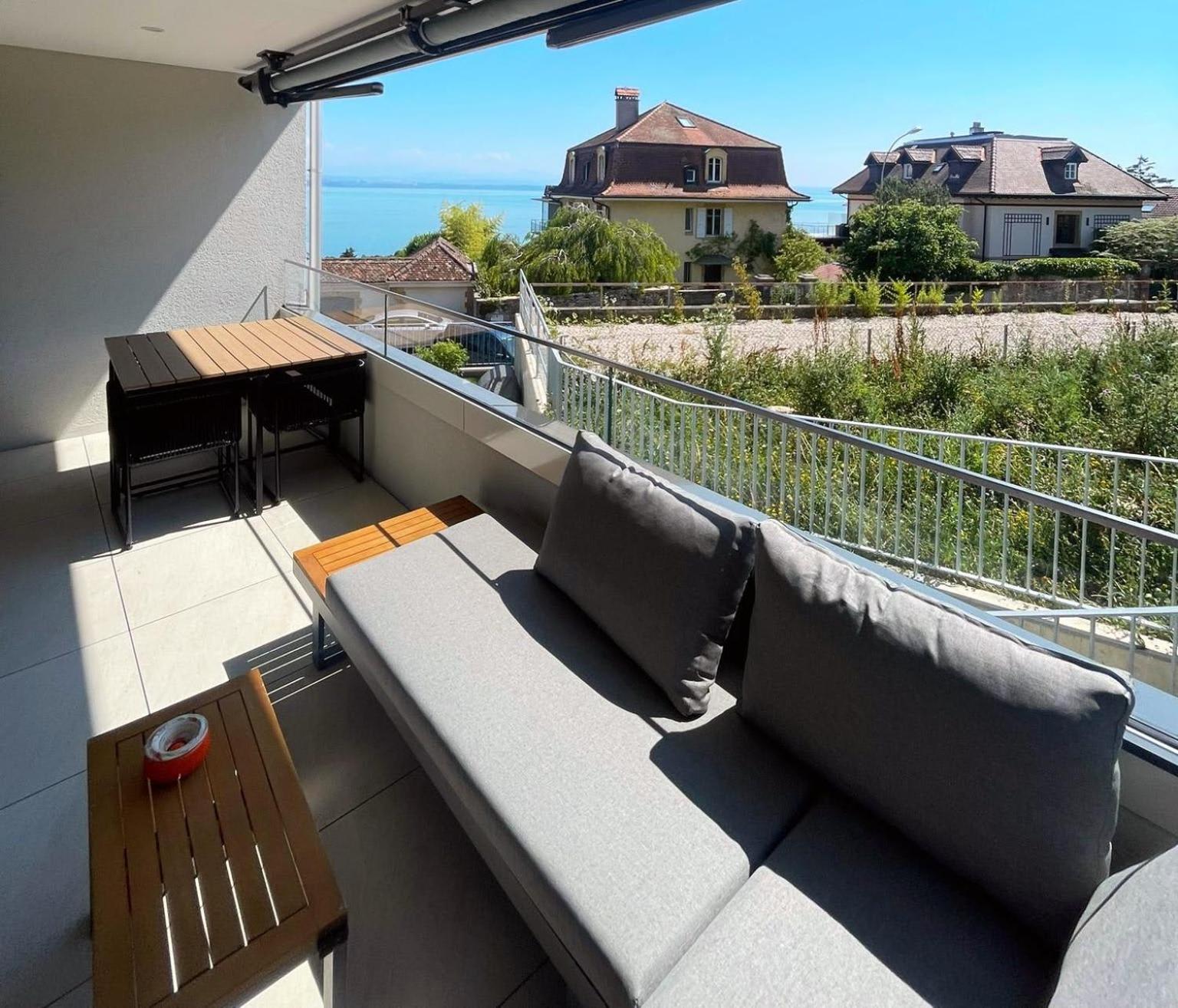 Studio Balcony