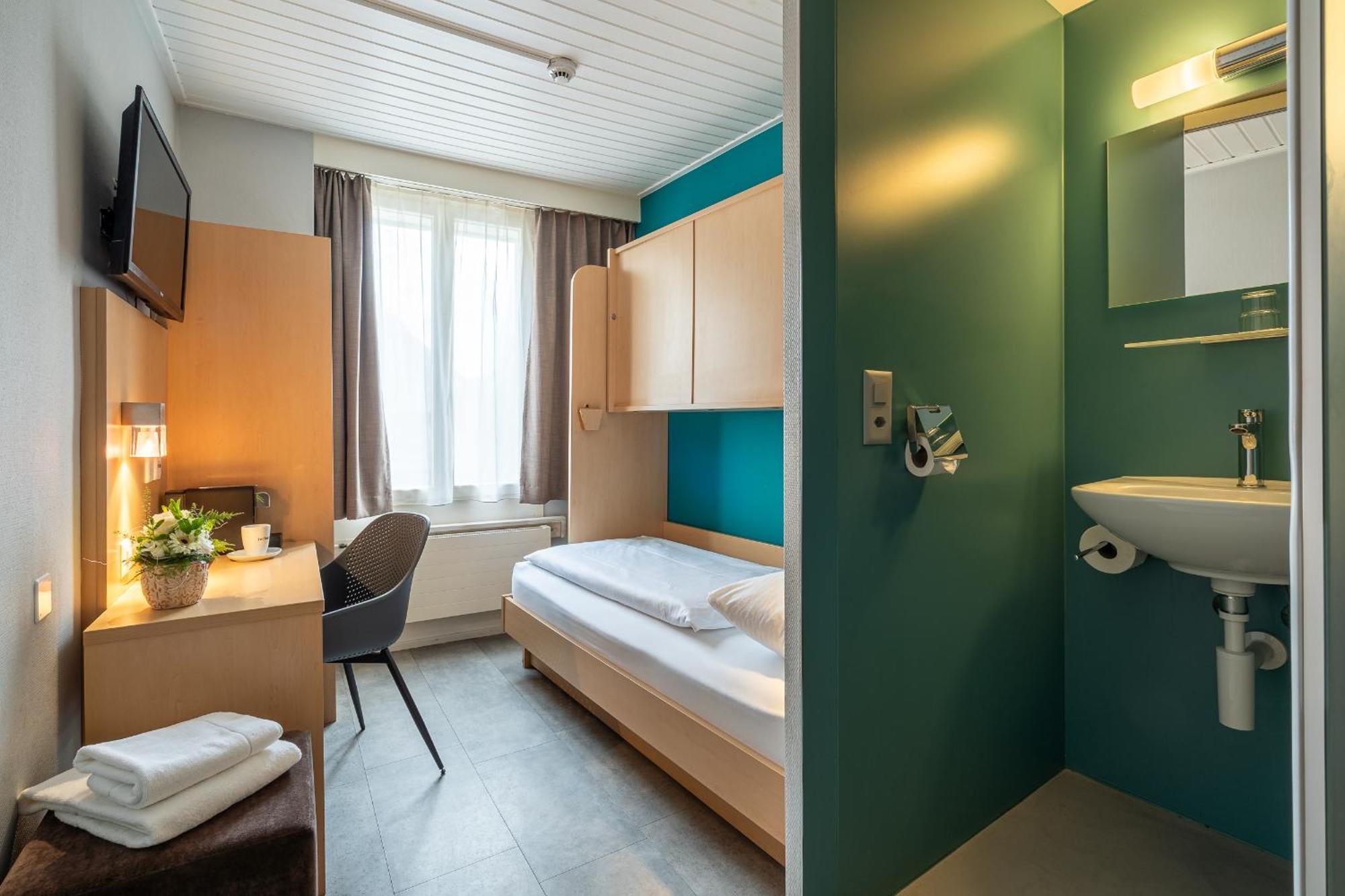Single Room