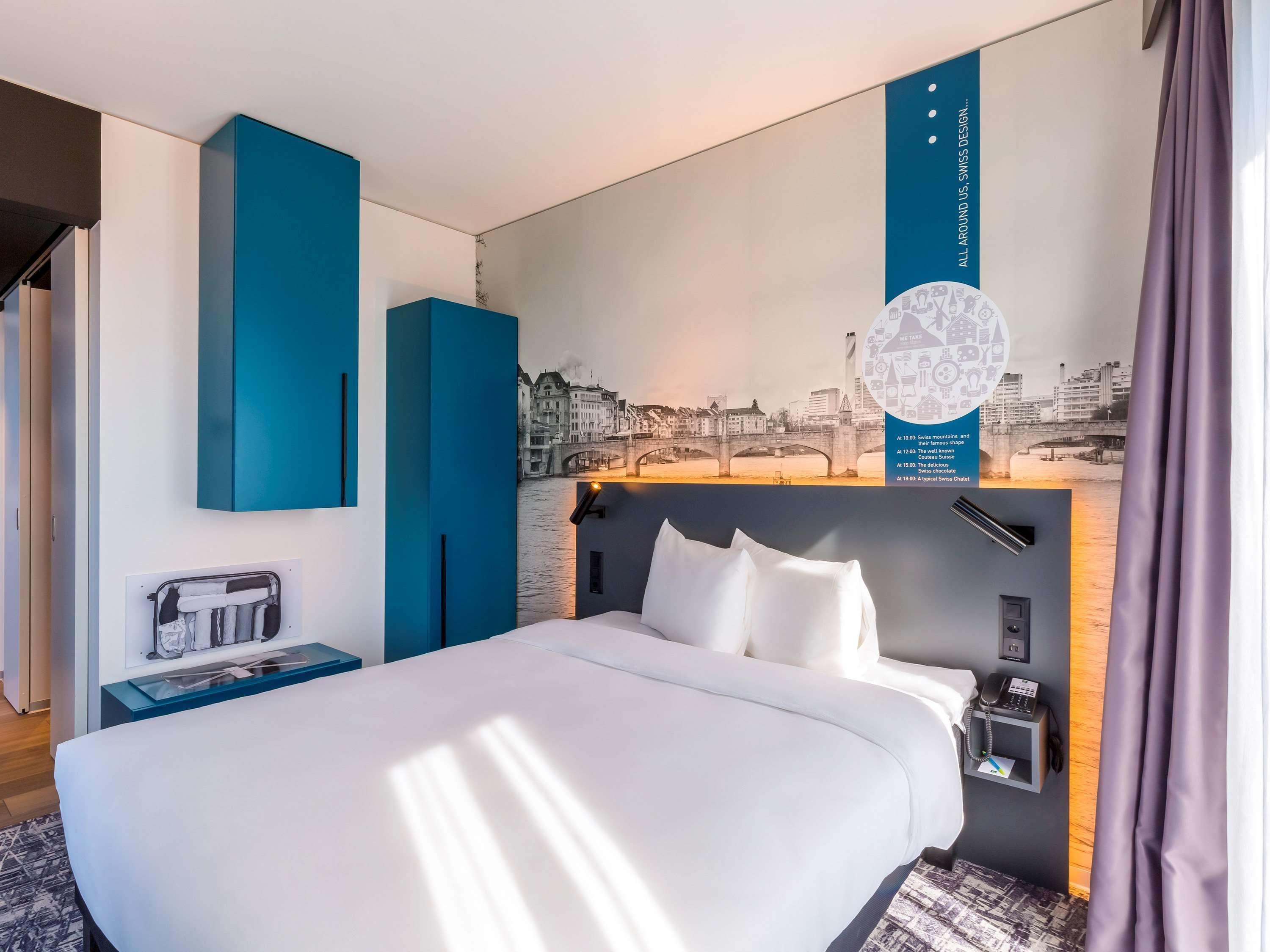 Standard Queen Room
