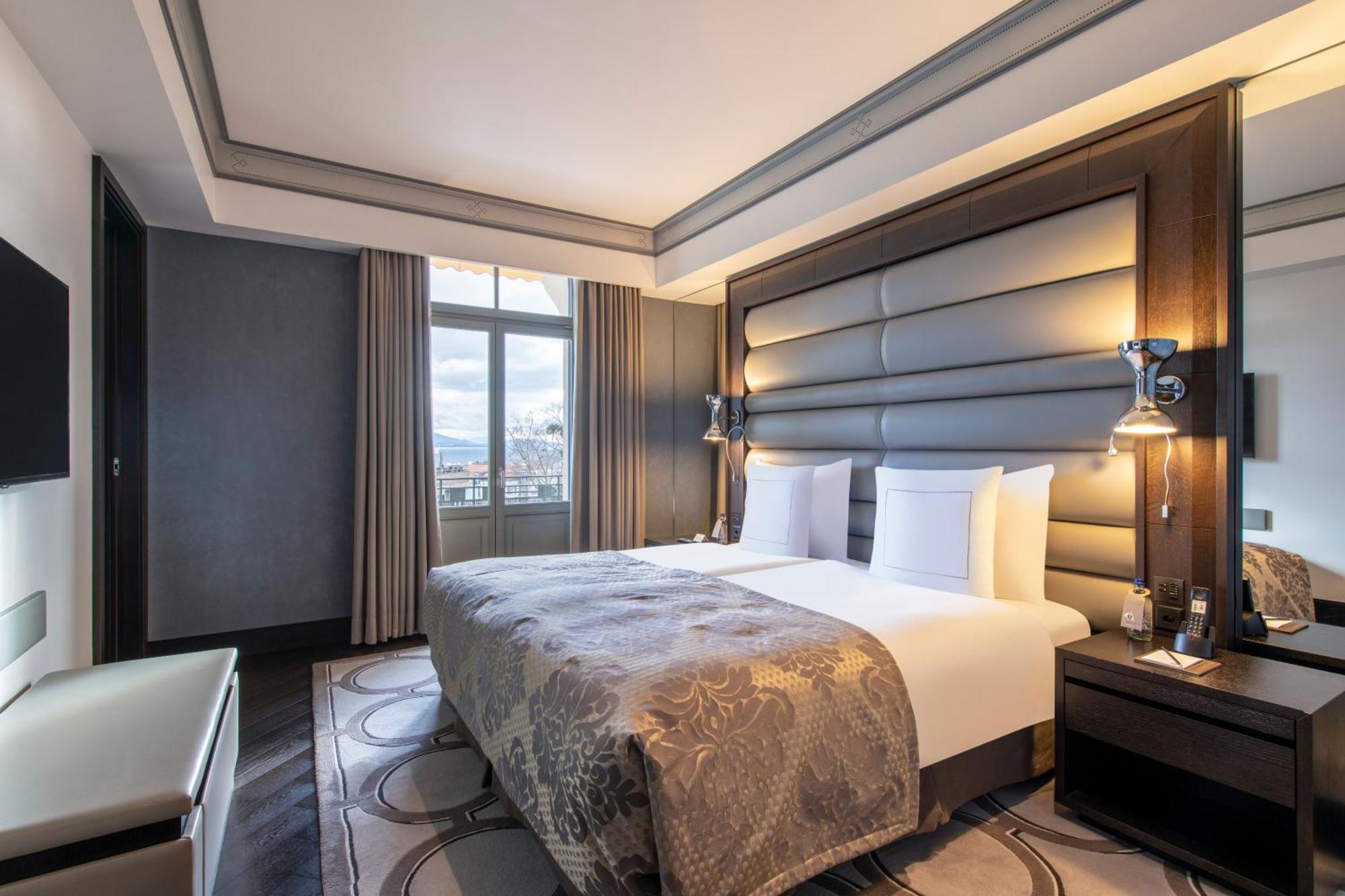 Savoy Executive Suite with Lake View