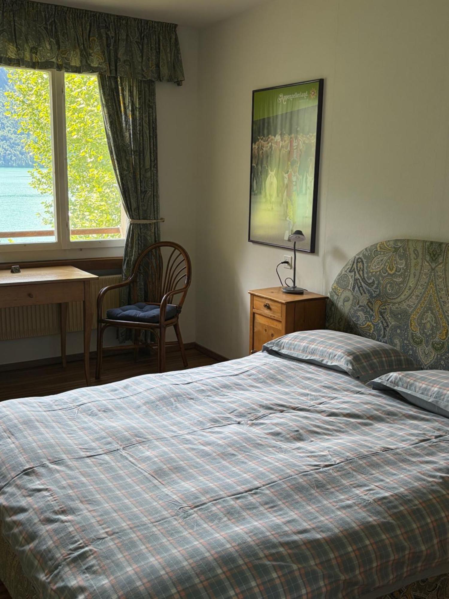 Double Room Private Bathroom Lake Side