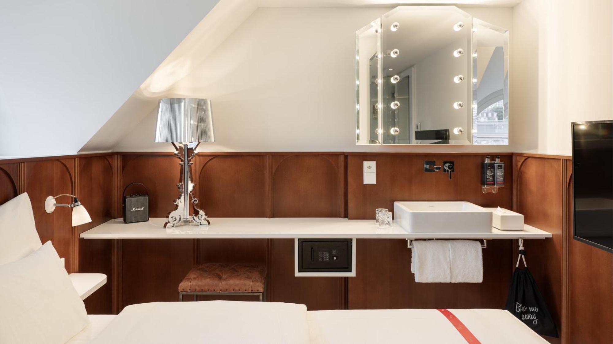 Quarto Nest