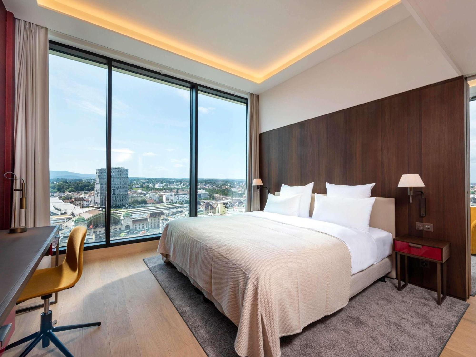 King Suite High Floor