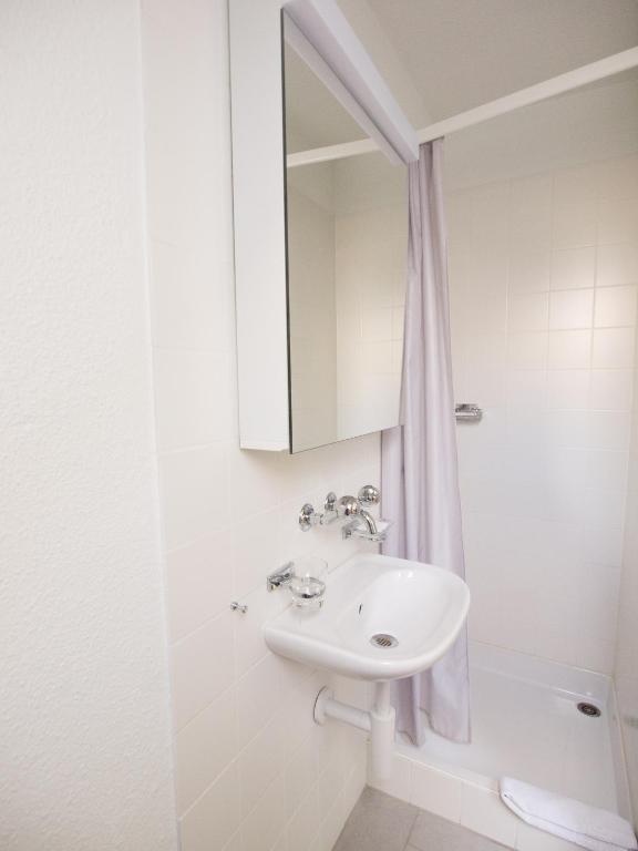 Quarto Individual com Banheiro Privativo Interno