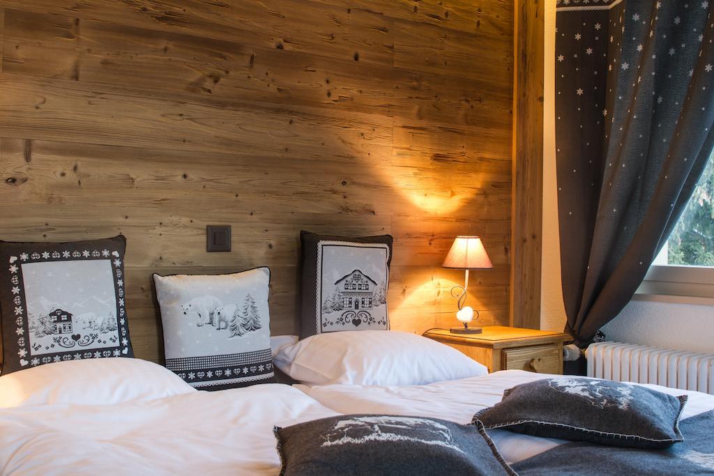 Chambre Double Supérieure avec Balcon Orienté au Sud