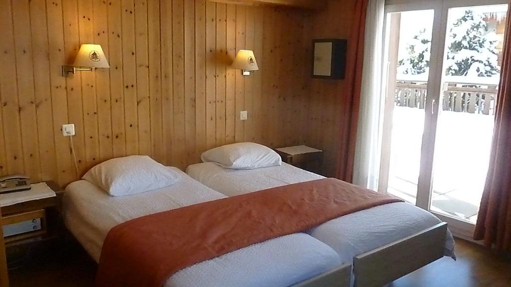 Twin Room South