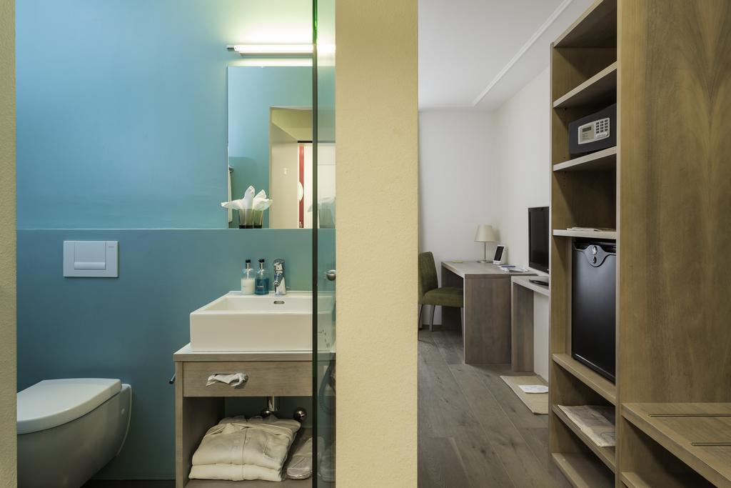 Quarto com Cama Queen-size