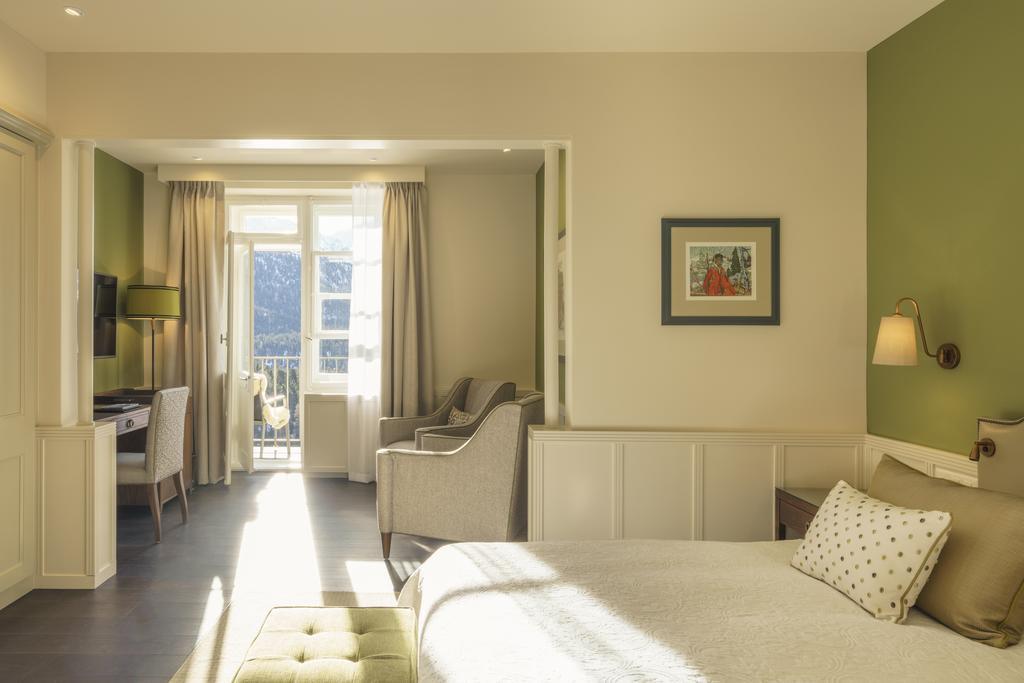 Deluxe Double or Twin Room with Lake View