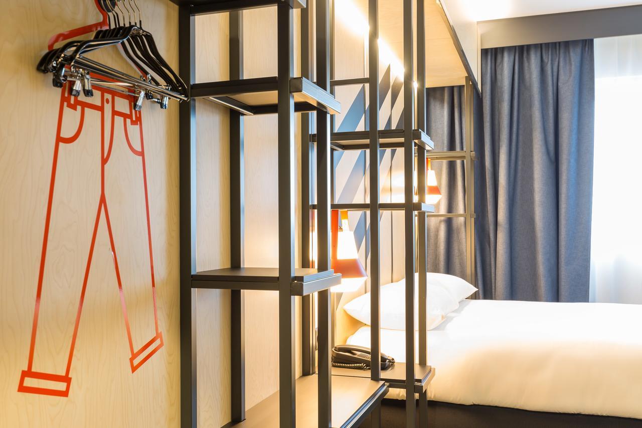 Quarto Duplo Standard
