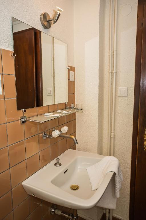 Eenpersoonskamer met Gedeelde Badkamer