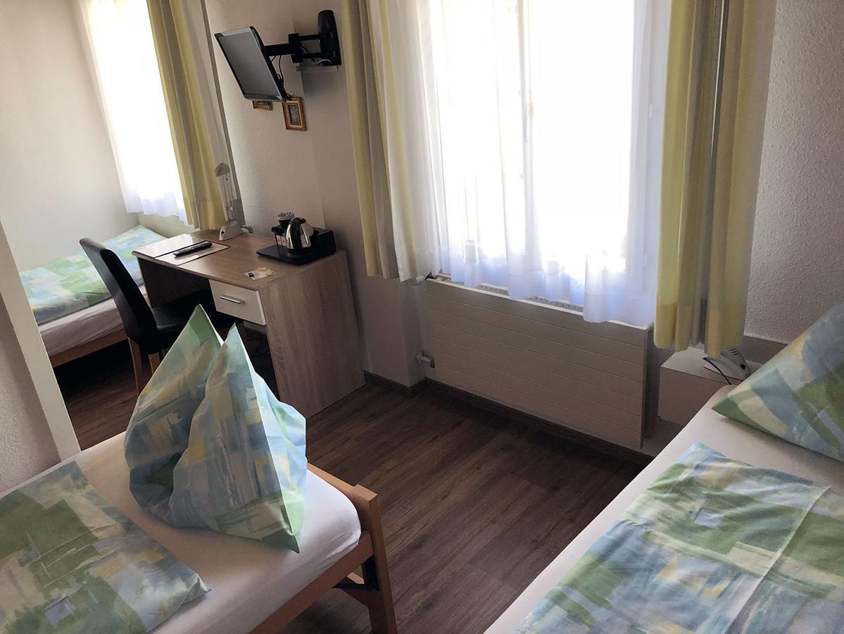 Habitación Triple Básica