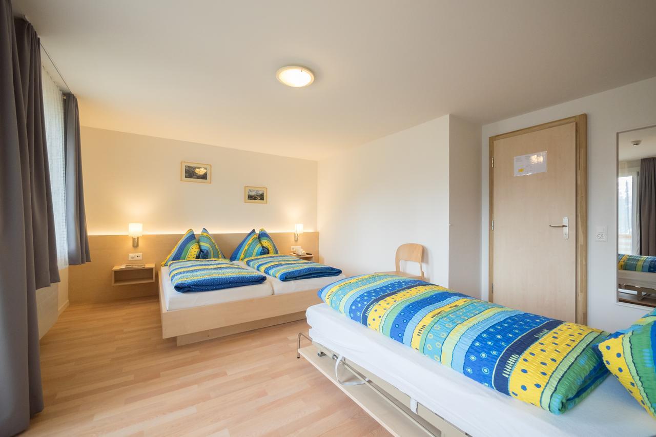 Deluxe Triple Room with Balcony and Mountain View