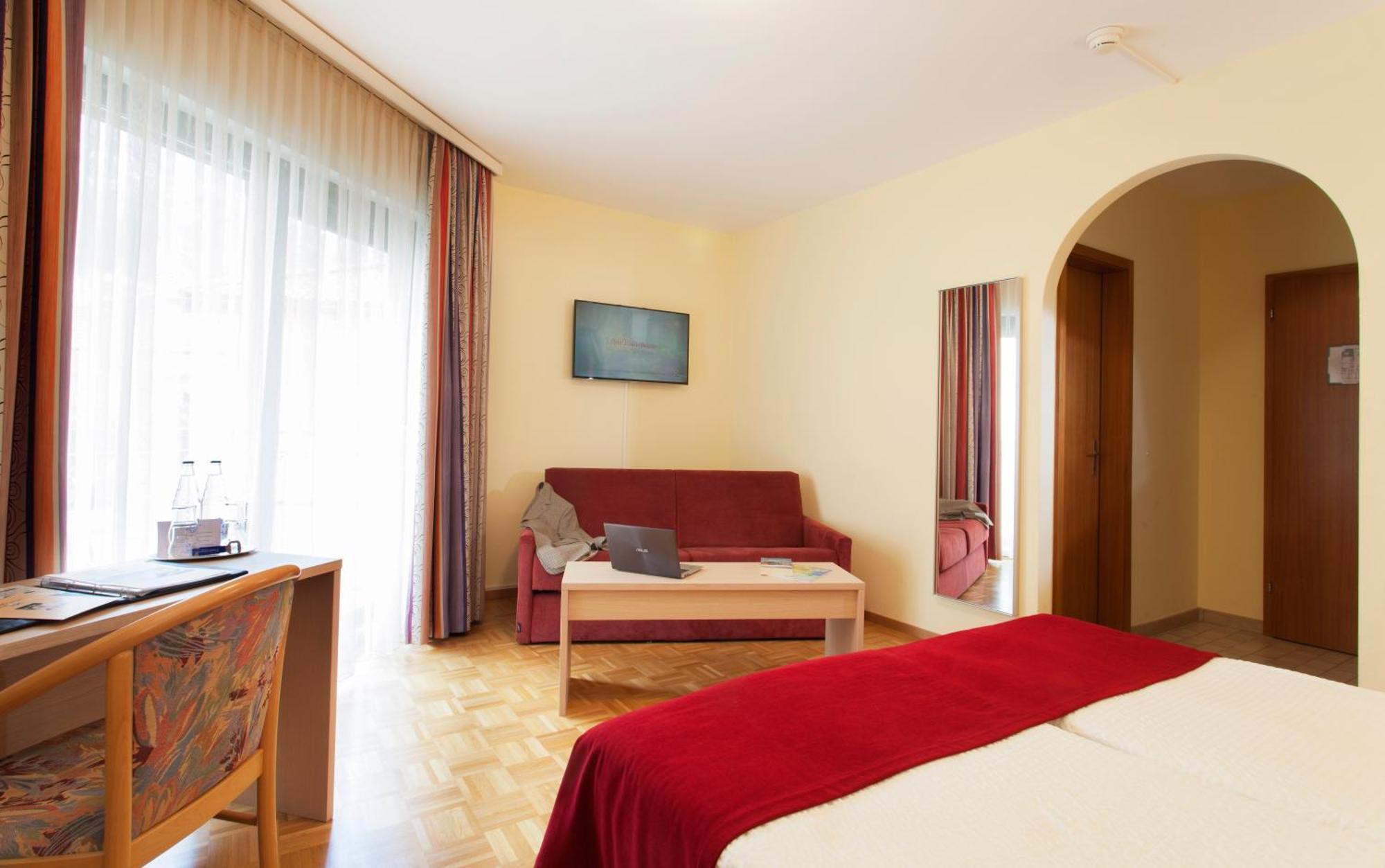 Camera Familiare con Balcone