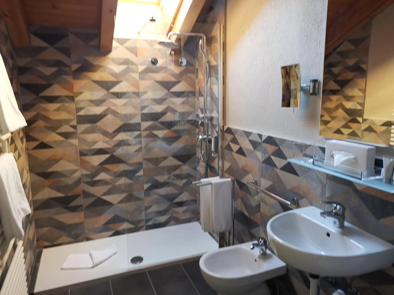 Triple Room with Mountain View,807057492:JPEG